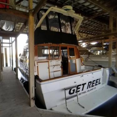 1989 Bayliner 3888 double cabin flybridge