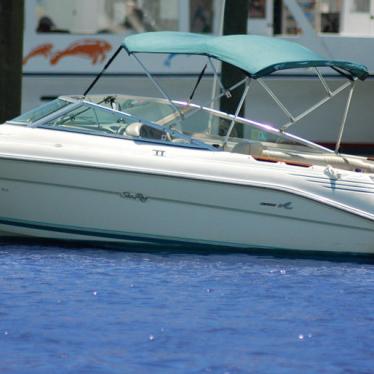 1995 Sea Ray 240 br signature