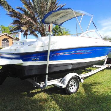 2006 Bayliner 212 cu