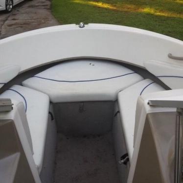 2003 Bayliner 205