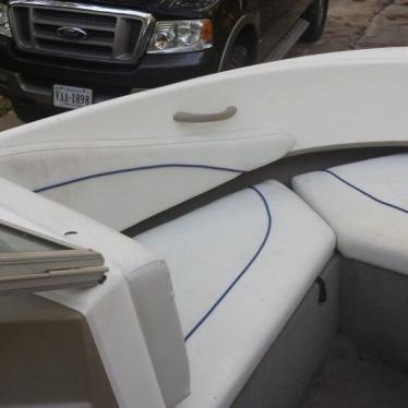 2003 Bayliner 205