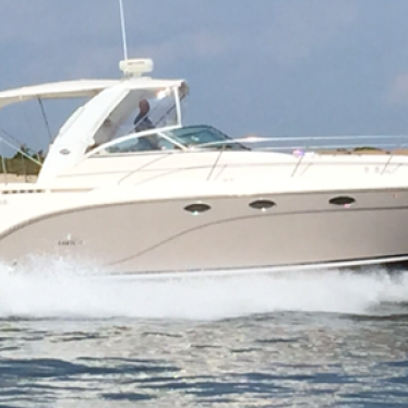 2006 Rinker 390