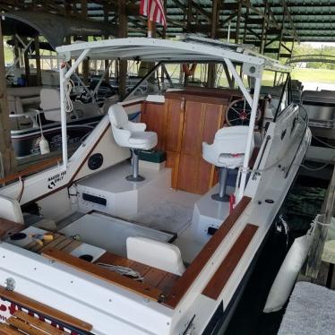 1979 Carver cabin cruiser - mercruiser