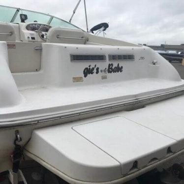 2000 Sea Ray 215 express cruiser