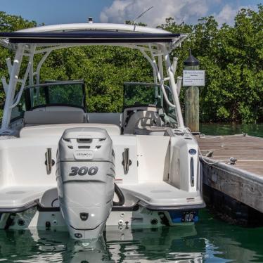 2018 Boston Whaler