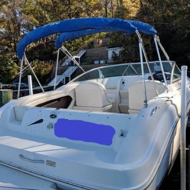 2001 Sea Ray 225 weekender