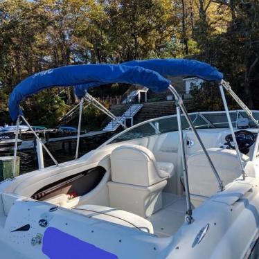 2001 Sea Ray 225 weekender