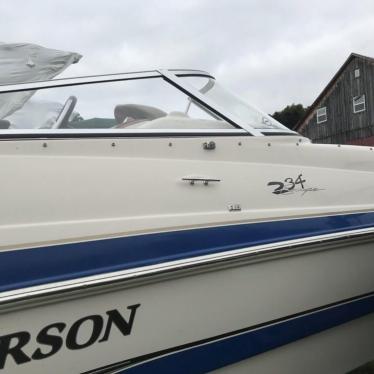 2005 Larson 234 escape