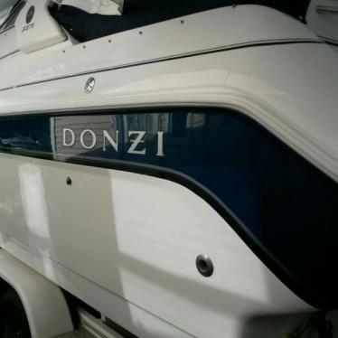 2000 Donzi