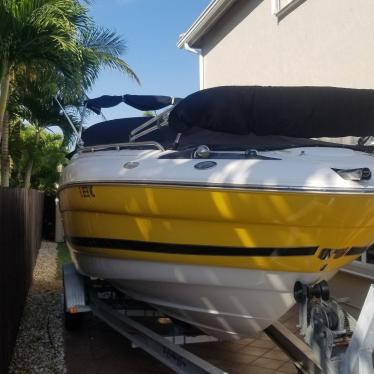 2004 Monterey sundeck cruiser