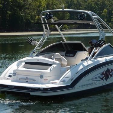 2011 Chaparral sunesta 224 xtreme wide tech