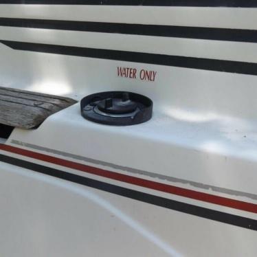 1992 Sea Ray 230 sundancer ltd