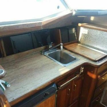 1985 Bayliner 2850