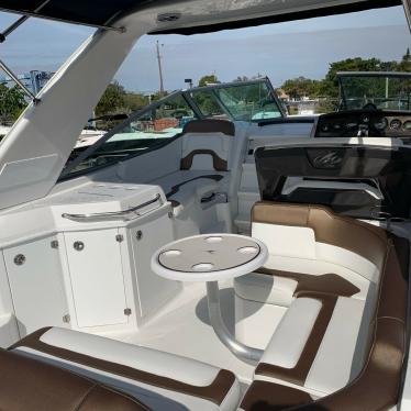 2016 Monterey 295 sport yacht