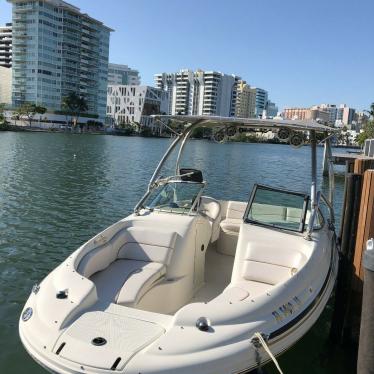 2001 Sea Ray 5.0