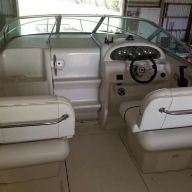 2000 Sea Ray 215 express cruiser