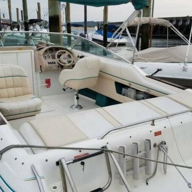 1995 Sea Ray 240 signature