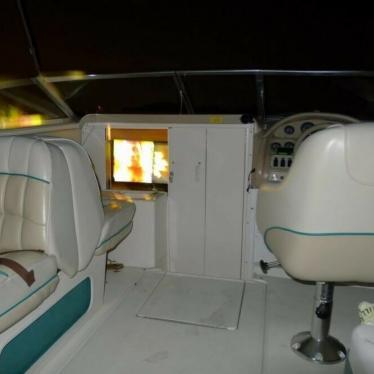 1995 Sea Ray 240 signature