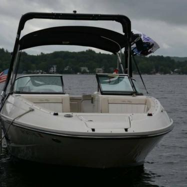 2013 Sea Ray 240 sd