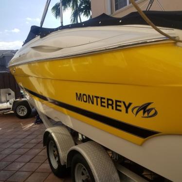 2004 Monterey sundeck cruiser