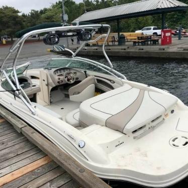 2002 Sea Ray 200 br