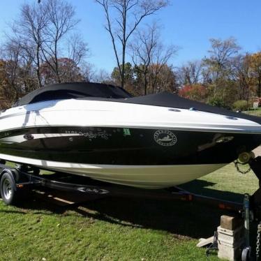 2012 Sea Ray 240 sundeck