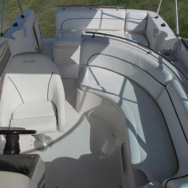 2002 Rinker 270 fiesta vee