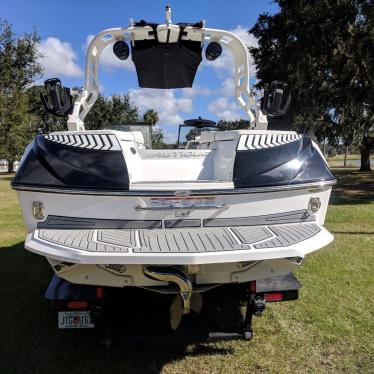 2018 Nautique g21