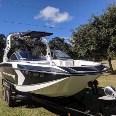 2018 Nautique g21