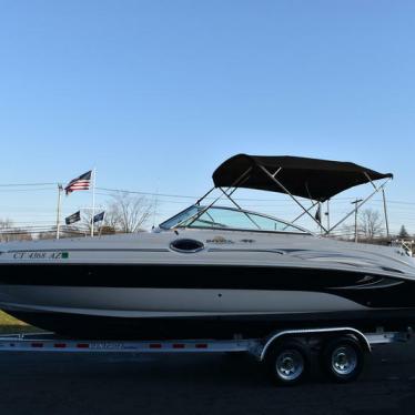 2004 Sea Ray 240 sundeck