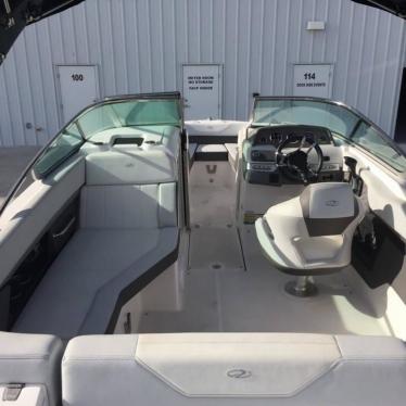 2014 Regal 24 fasdeck