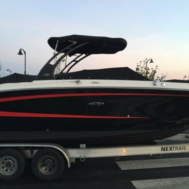 2016 Sea Ray sun deck