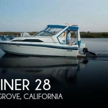 1988 Bayliner 28