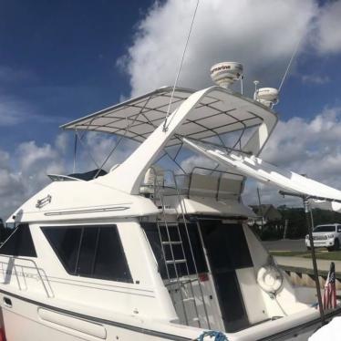 2000 Bayliner 3988