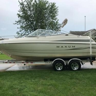 1999 Maxum 2300 sc