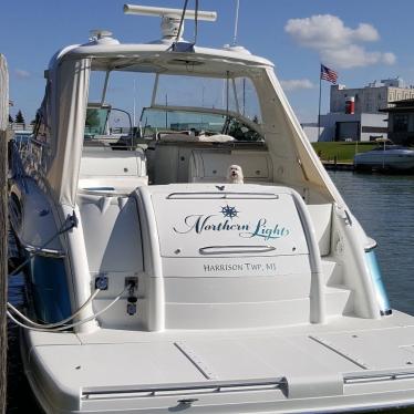 2005 Formula 48 yacht