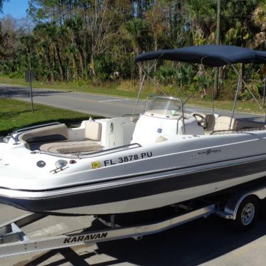 2015 Hurricane 231 center console