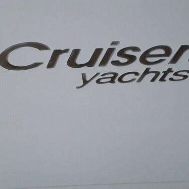 2001 Cruisers 3672 express