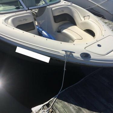 2007 Sea Ray 220 select