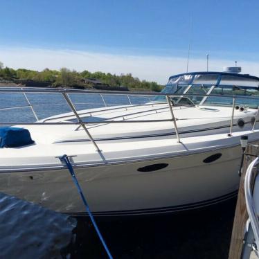 1994 Sea Ray 37 express cruiser