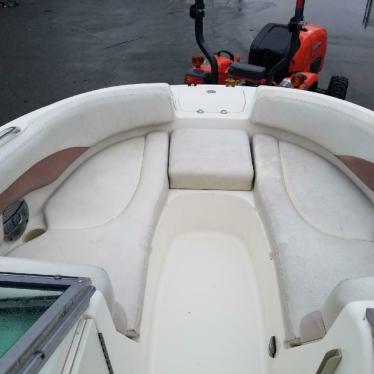 2005 Chaparral 216