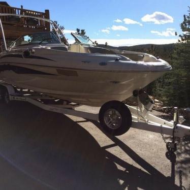 2007 Sea Ray 240 sundeck