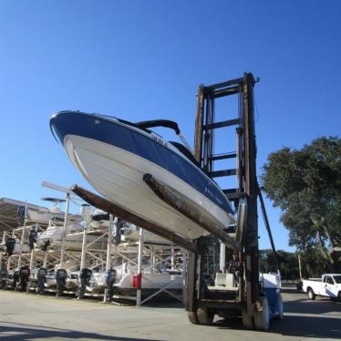 2012 Bayliner 215 bowrider