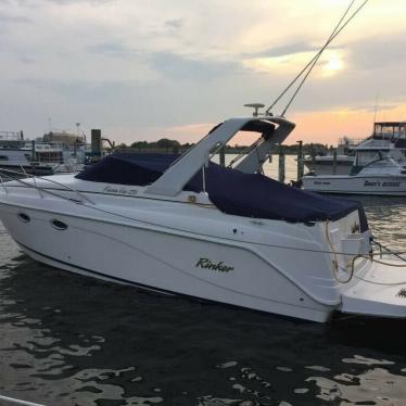 2004 Rinker 270 fiesta vee