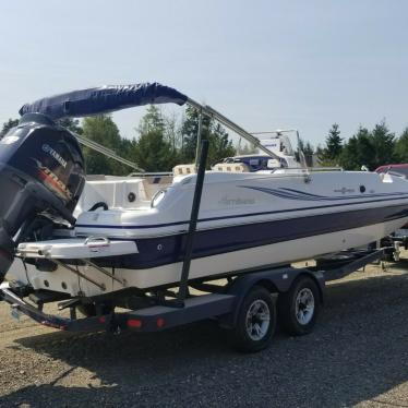 2013 Hurricane sundeck sport 232 ob