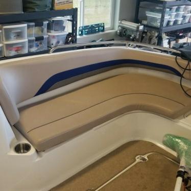 2013 Hurricane sundeck sport 232 ob