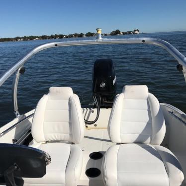 2010 Boston Whaler 150 sport