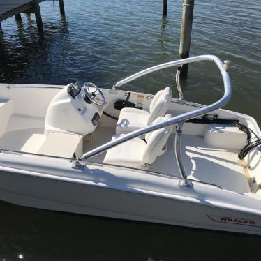 2010 Boston Whaler 150 sport