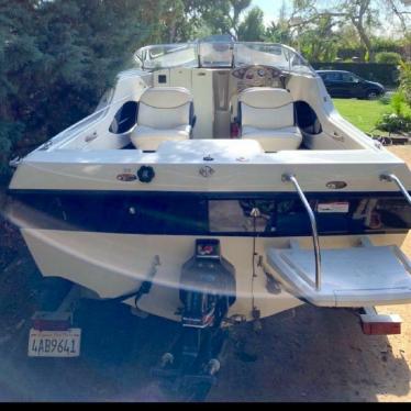 2002 Bayliner cuddy cabin capri 1952