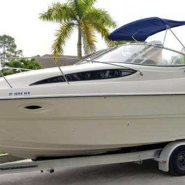 2004 Bayliner 265